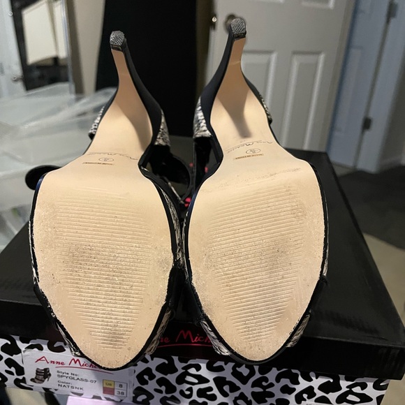 Anne Michelle size 8 Black and snake skin open toe pump - Picture 5 of 5